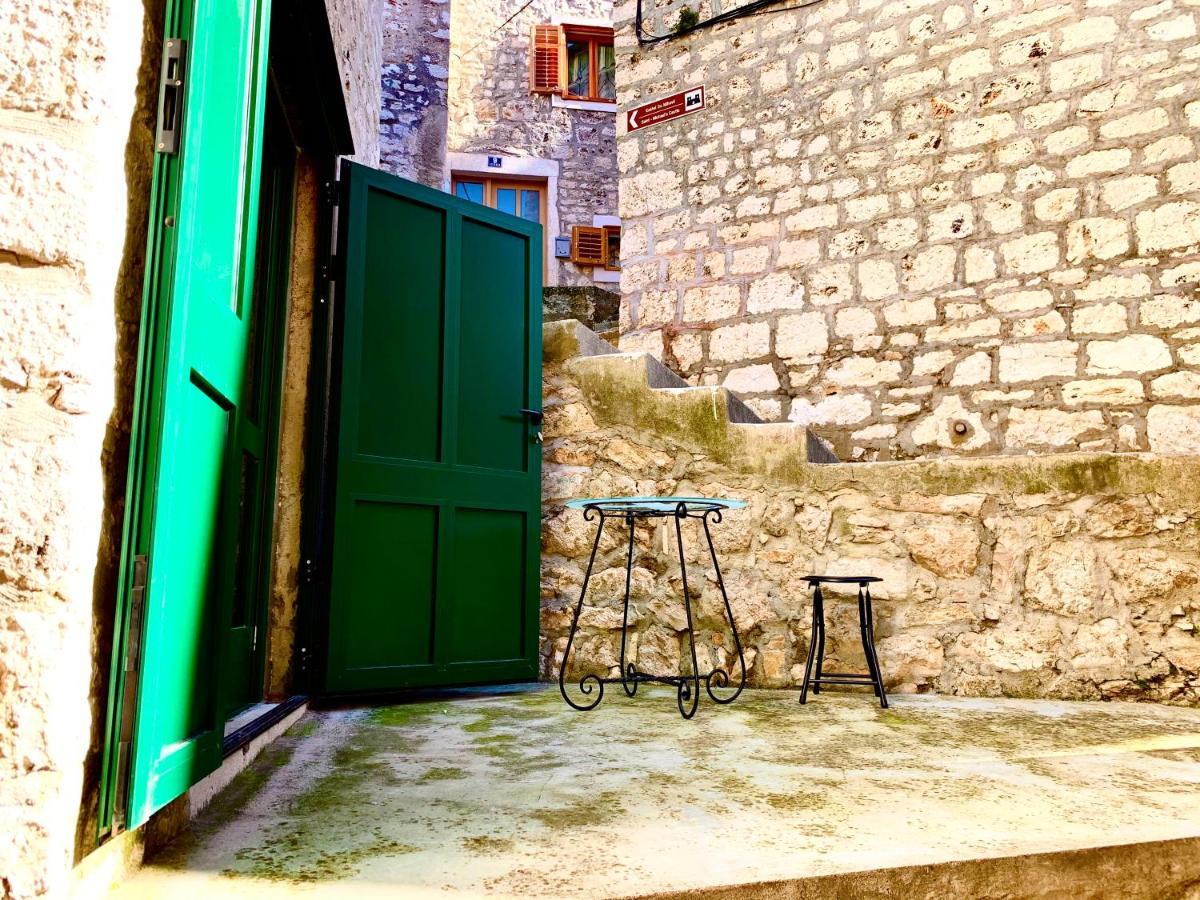 City Coast Apartments Sibenik Luaran gambar